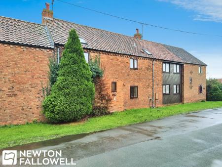 4 bedroom Terraced House to let in High Street, South Leverton, DN22