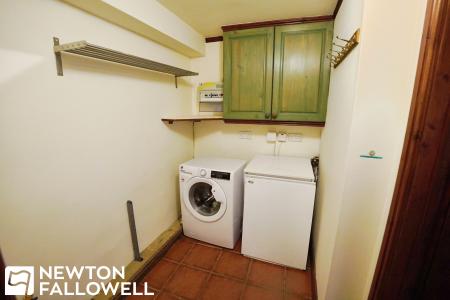 4 bedroom Terraced House to let in High Street, South Leverton, DN22