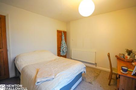 2 bedroom Terraced House for sale in Frederick Street, Retford, DN22