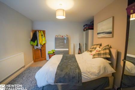 2 bedroom Terraced House for sale in Frederick Street, Retford, DN22