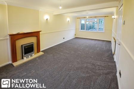 3 bedroom Semi-detached house to let in Armstrong Road, Retford, DN22