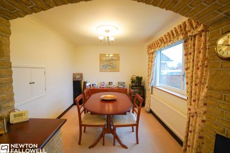 3 bedroom Bungalow for sale in Tiln Court, Retford, DN22