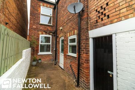 3 bedroom End of terrace house to let in Wharton Street, Retford, DN22