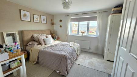 4 bedroom Detached house for sale in Brocklebank Way, Holdingham, NG34