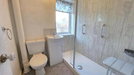 2 bedroom Semi-detached house for sale in Cornwall Way, Ruskington, NG34