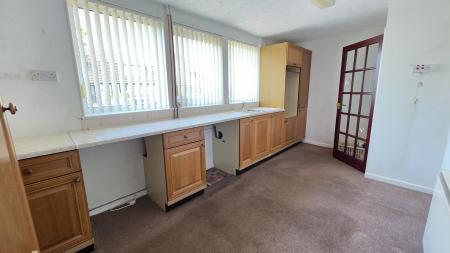 2 bedroom Semi-detached house for sale in Cornwall Way, Ruskington, NG34