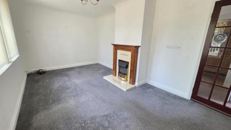 2 bedroom Semi-detached house for sale in Cornwall Way, Ruskington, NG34