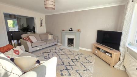 4 bedroom Detached house for sale in Deira Close, Quarrington, Sleaford, NG34