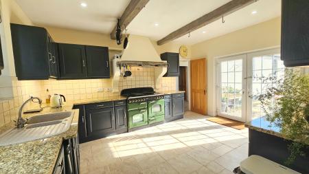 5 bedroom Detached house for sale in Digby Fen, Billinghay, LN4