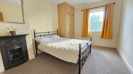 5 bedroom Detached house for sale in Digby Fen, Billinghay, LN4