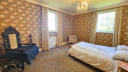 5 bedroom Detached house for sale in Digby Fen, Billinghay, LN4