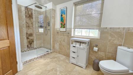 5 bedroom Detached house for sale in Digby Fen, Billinghay, LN4