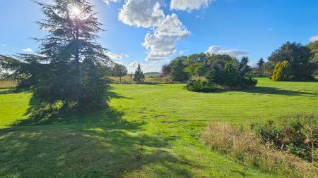 5 bedroom Detached house for sale in Digby Fen, Billinghay, LN4