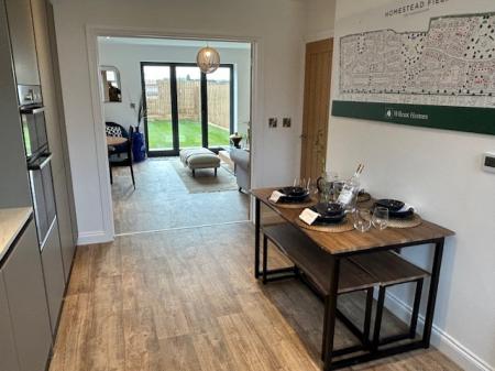 4 bedroom Semi-detached house for sale in Dunston Road, Metheringham, LN4