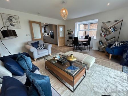 4 bedroom Semi-detached house for sale in Dunston Road, Metheringham, LN4