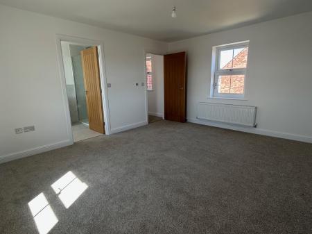 4 bedroom Detached house for sale in Dunston Road, Metheringham, LN4