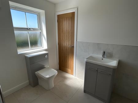 4 bedroom Detached house for sale in Dunston Road, Metheringham, LN4