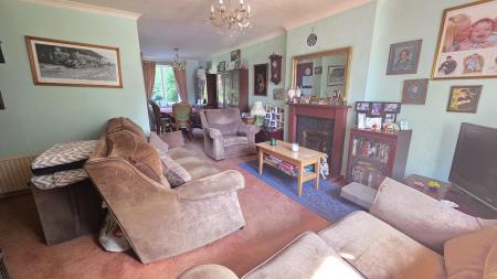 3 bedroom Detached house for sale in Grace Close, Sleaford, NG34