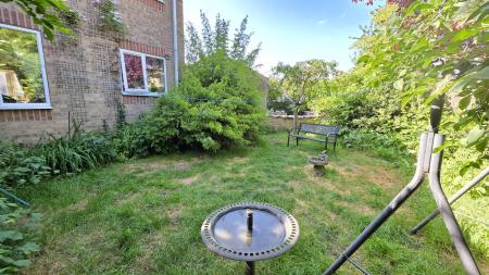 3 bedroom Detached house for sale in Grace Close, Sleaford, NG34