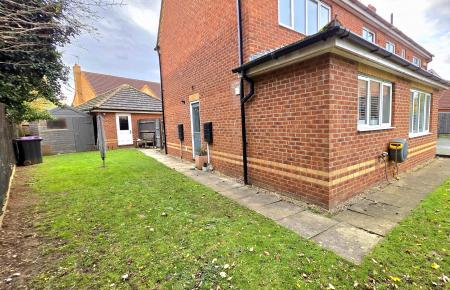 5 bedroom Detached house for sale in Grampian Close, Sleaford, NG34