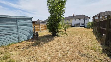 3 bedroom Semi-detached house for sale in Grantham Road, Sleaford, NG34