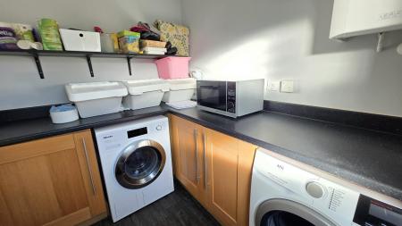 4 bedroom Detached house for sale in Hampden Way, Greylees, Sleaford, NG34