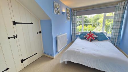 4 bedroom Detached house for sale in High Gate, Helpringham, NG34