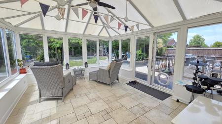 4 bedroom Detached house for sale in High Gate, Helpringham, NG34