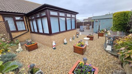 3 bedroom Detached bungalow for sale in Jessop Close, Leasingham, NG34