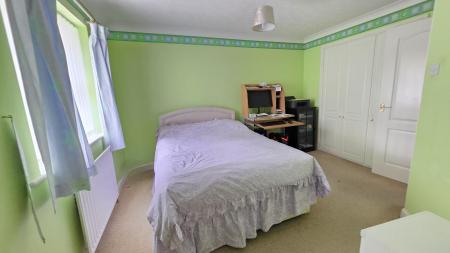 3 bedroom Detached house for sale in Keepers Way, Sleaford, NG34