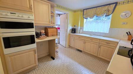 3 bedroom Detached house for sale in Keepers Way, Sleaford, NG34