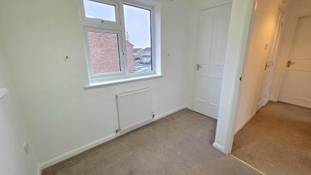 3 bedroom Semi-detached house for sale in Larch Way, Southfields, Sleaford, NG34