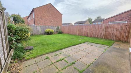 3 bedroom Semi-detached house for sale in Larch Way, Southfields, Sleaford, NG34