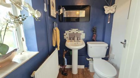 2 bedroom Semi-detached house for sale in Main Street, Rowston, LN4