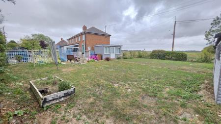 2 bedroom Semi-detached house for sale in Main Street, Rowston, LN4