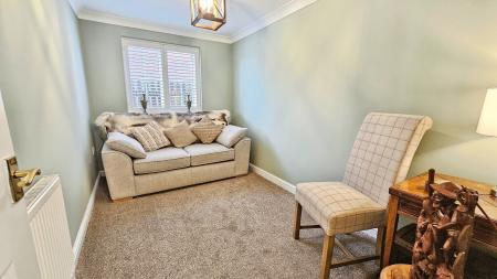 2 bedroom Detached bungalow for sale in Maple Grove, Heckington, NG34