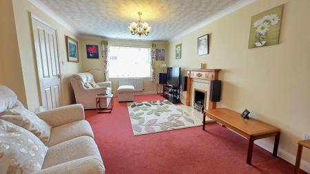 4 bedroom Detached house for sale in Mayflower Drive, Heckington, NG34