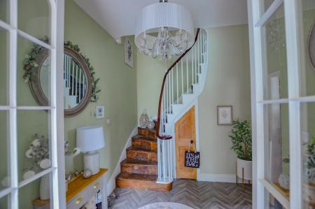 2 bedroom Terraced House for sale in Old Place, Sleaford, NG34