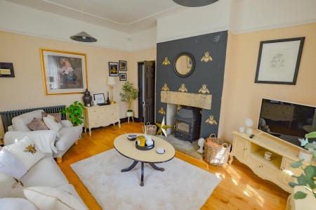 2 bedroom Terraced House for sale in Old Place, Sleaford, NG34