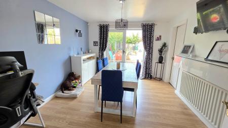 4 bedroom Terraced House for sale in Parkfield Road, Ruskington, NG34