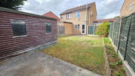 2 bedroom Semi-detached house for sale in Roxholm Close, Ruskington, NG34