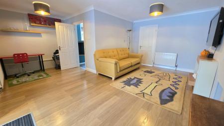 3 bedroom Semi-detached house for sale in St Giles Avenue, Sleaford, NG34