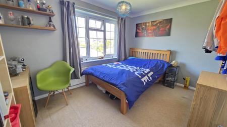4 bedroom Detached house for sale in St Johns Close, Leasingham, NG34