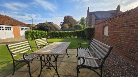 4 bedroom Barn Conversion for sale in Station Road, Timberland, LN4