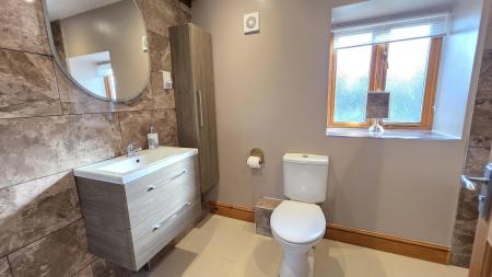 4 bedroom Barn Conversion for sale in Station Road, Timberland, LN4