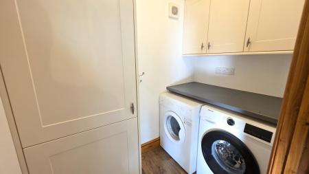 4 bedroom Barn Conversion for sale in Station Road, Timberland, LN4