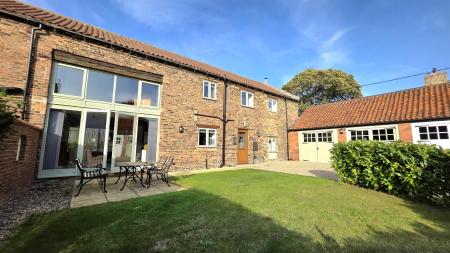 4 bedroom Barn Conversion for sale in Station Road, Timberland, LN4