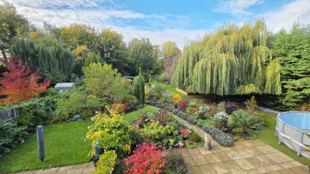 4 bedroom Detached house for sale in The Drove, Sleaford, NG34