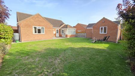 3 bedroom Detached bungalow for sale in The Firs, Ruskington, NG34