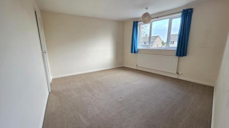 2 bedroom Terraced House for sale in The Paddock, Sleaford, NG34